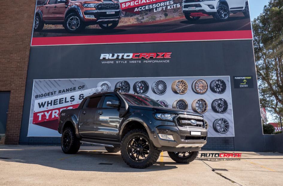 FORD RANGER HOSTAGE MATTE BLACK